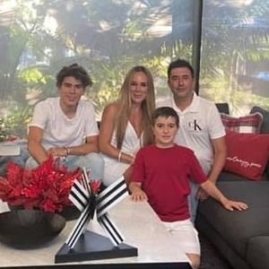 Meet your Posher, Beatriz